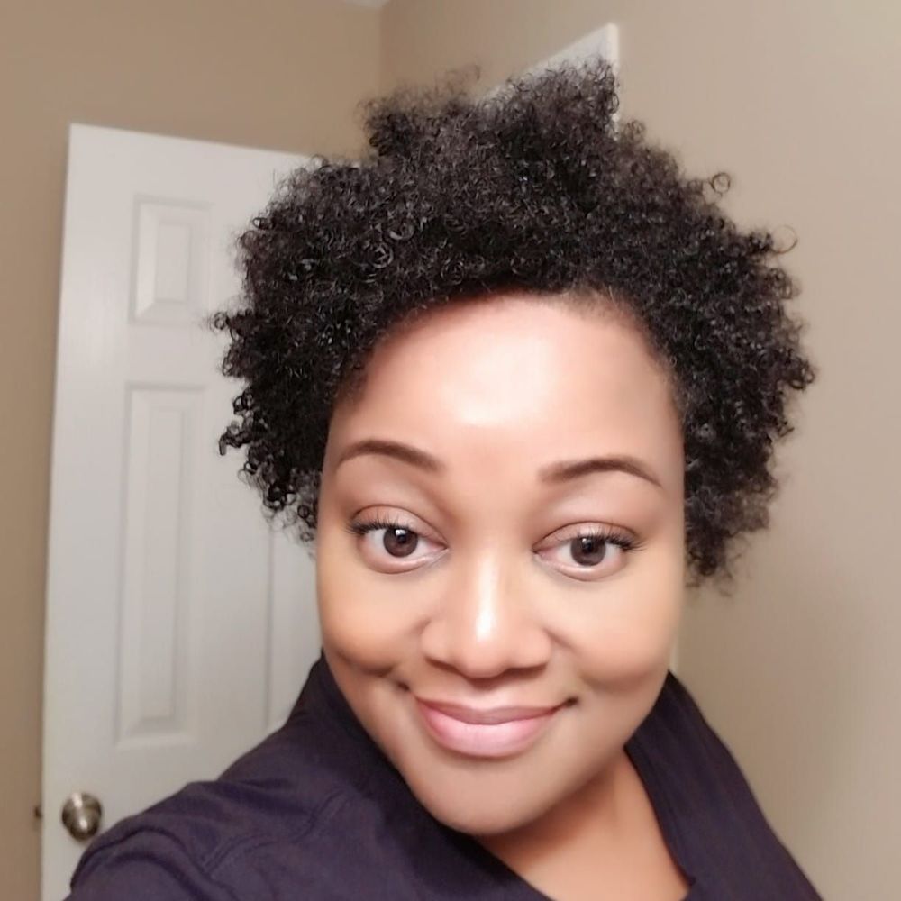 Meet your Posher, Joyce